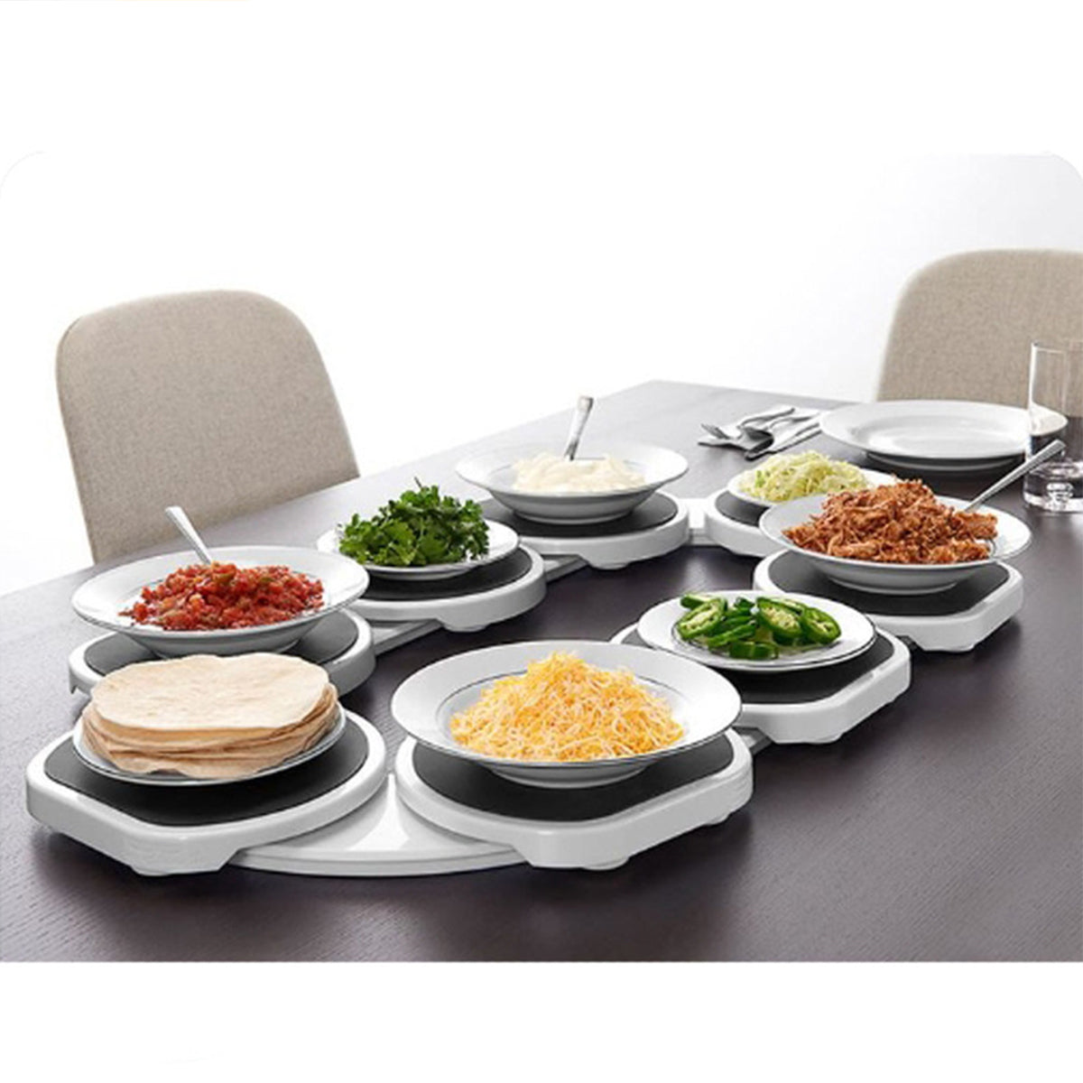 Expandable rotating tray