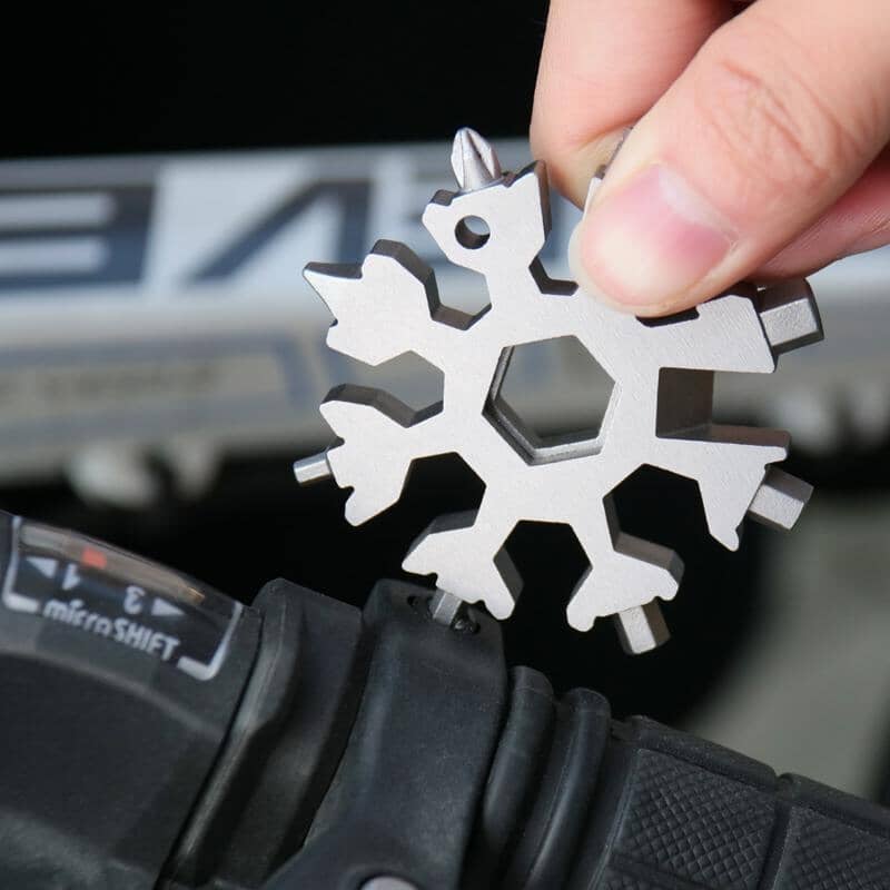 18-in-1 Stainless Steel Snowflakes Multi-tool